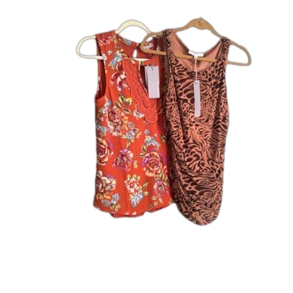 NWT 2 Designer  Blouses one price size M 🌺🌹🌸 BN 26